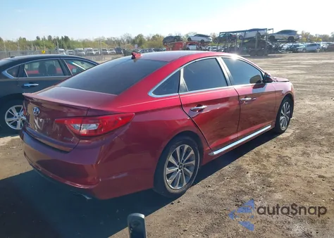 2015 Hyundai Sonata Sport z USA, uszkodzony, nr VIN 5NPE34AF4FH094340